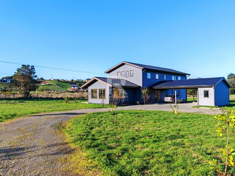 GRAN CASA EN EL EXCLUSIVO CONDOMINIO EL ALBA 