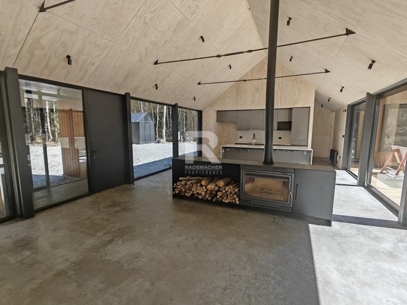 CASA NUEVA EN CONDOMINIO FUNDO LAS CUMBRES
