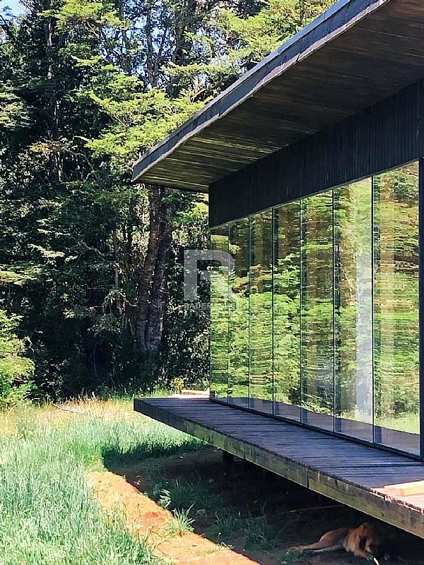 CABAA EN PARCELA CON HERMOSO BOSQUE NATIVO EN PUERTO VARAS