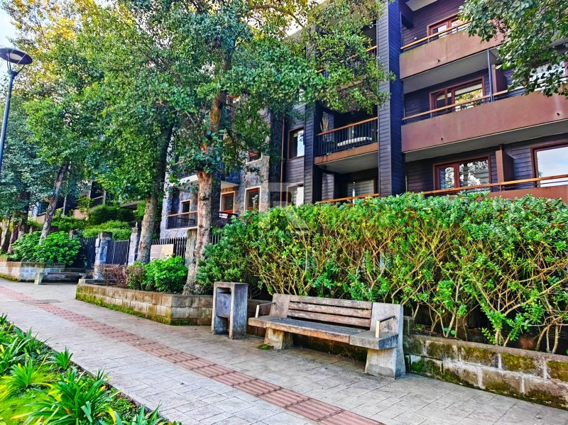 DEPARTAMENTO D�PLEX 4D, 3B, CON VISTA AL LAGO....&nbsp; &nbsp; &nbsp; &nbsp; 