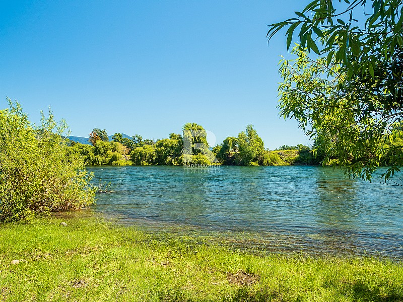 PARCELA CON BORDE RÍO CALCURRUPE CERCANO A FUTRONO Y LLIFÉN PARCELA CON BORDE RÍO CALCURRUPE CERCANO A FUTRONO Y LLIFÉN