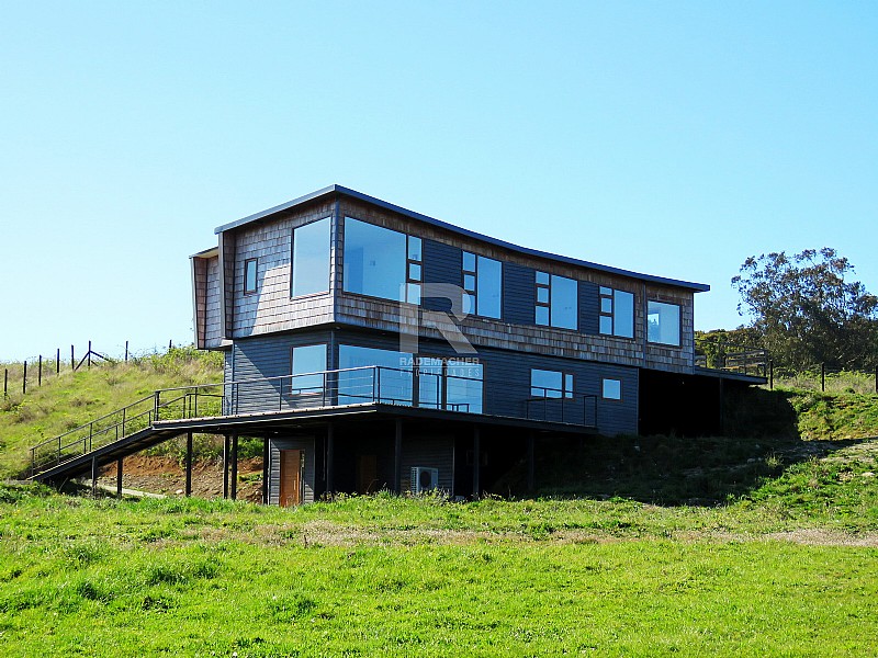 EXTRAORDINARIA CASA EN PTO DOMEYKO A 5 KM DE FRUTILLAR